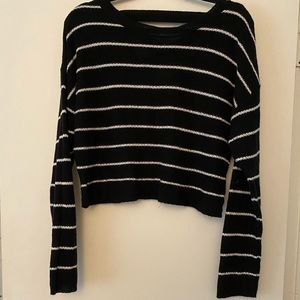 Juniors Women’s Ladies Girls Crop Top Long Sleeve Sweater Black & White Size XL